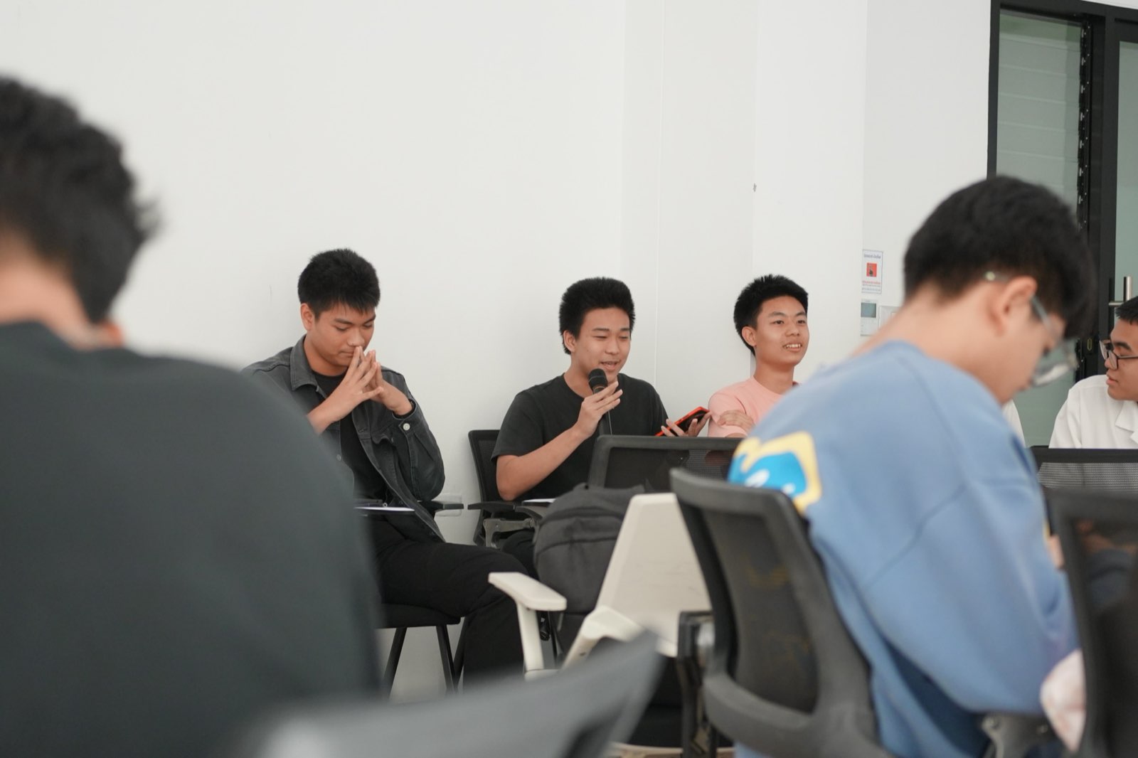 วิชา เปิดโลกการลงทุน Bitcoin: From Zero to One (2/2568) — Class 14 โต้วาที ครั้งที่ 1